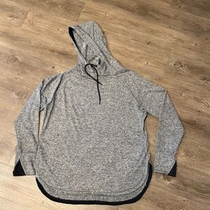 Tangerine Women’s Heathered Gray Sweatshirt XL